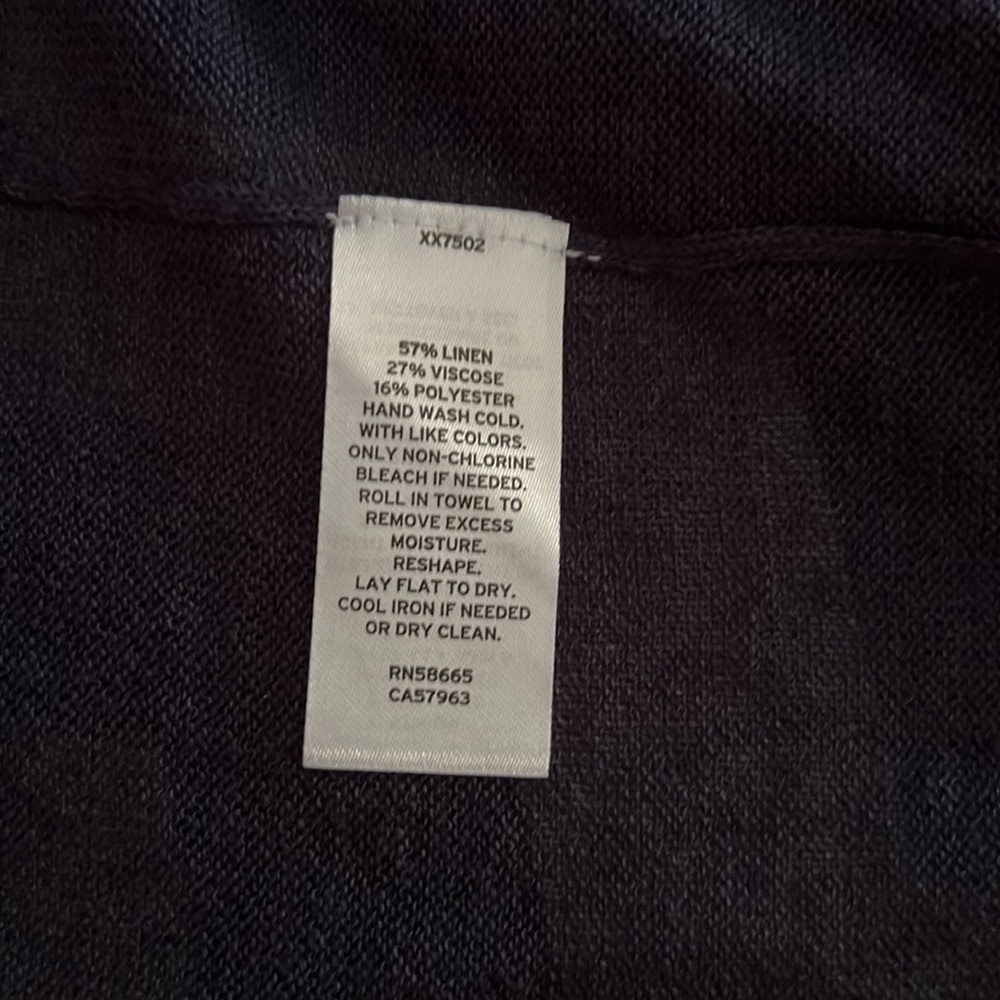 Side Slit Cardigan In Navy Peacoat
Size XS - Picture 13 of 14